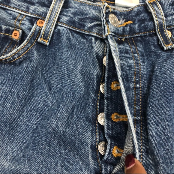 VTG LEVIS 501 Sz 32 Button Fly Jeans - Picture 11 of 14